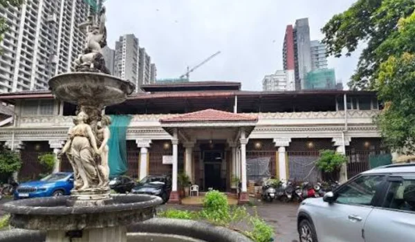 Shamaldas Gandhi Marg, Mumbai